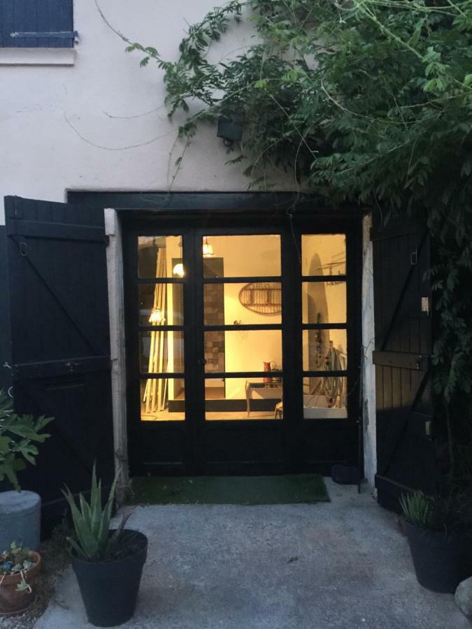 La Chambre Des Etangs Fréjus Exterior foto